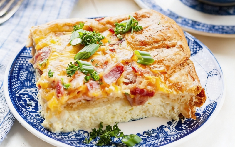 Crescent Roll Breakfast Casserole