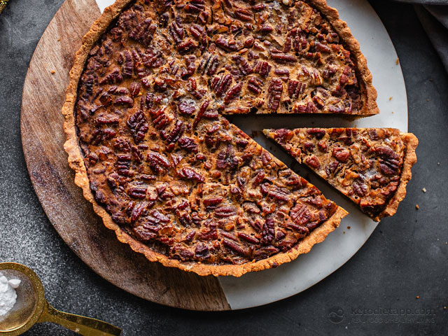 The Best Keto Pecan Pie