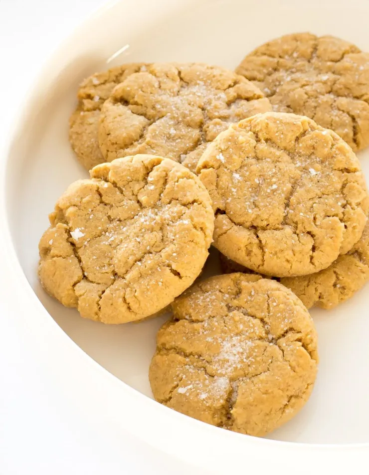 Chewy Peanut Butter Cookies